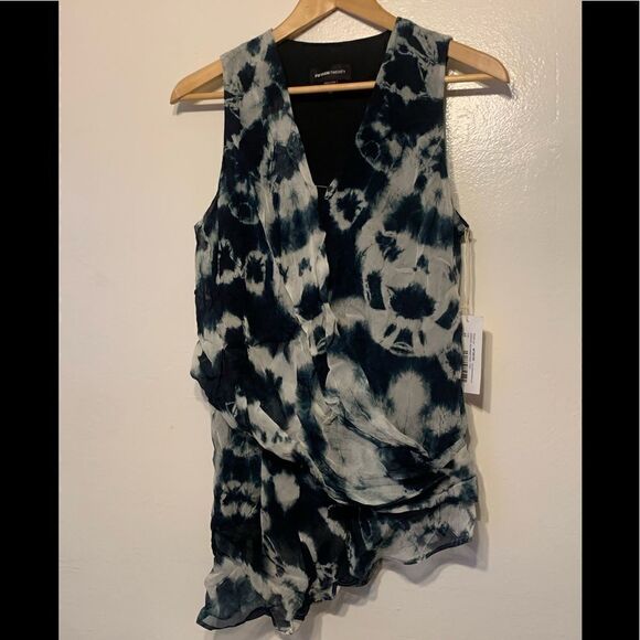 Fifteenth twenty drape asymmetrical top size XS and S, NWT - Picture 4 of 9